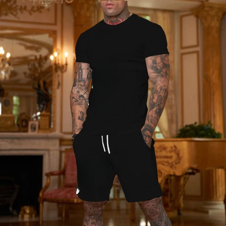 T-shirt + GRATIS Korte Broek